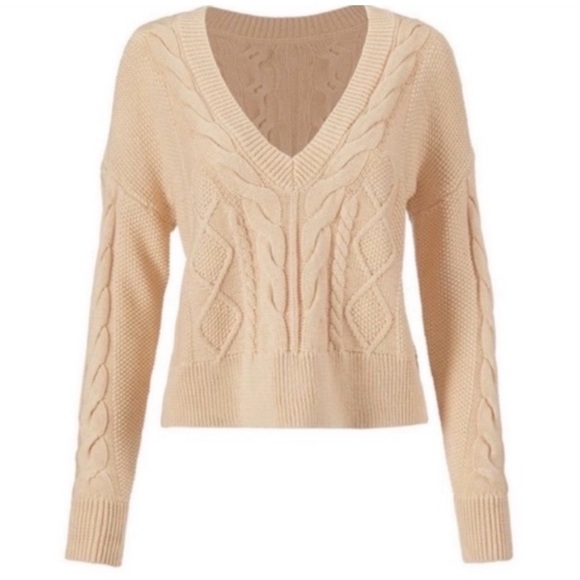 Cabi 5636 cropped cable pullover in cream EUC L - Picture 4 of 11